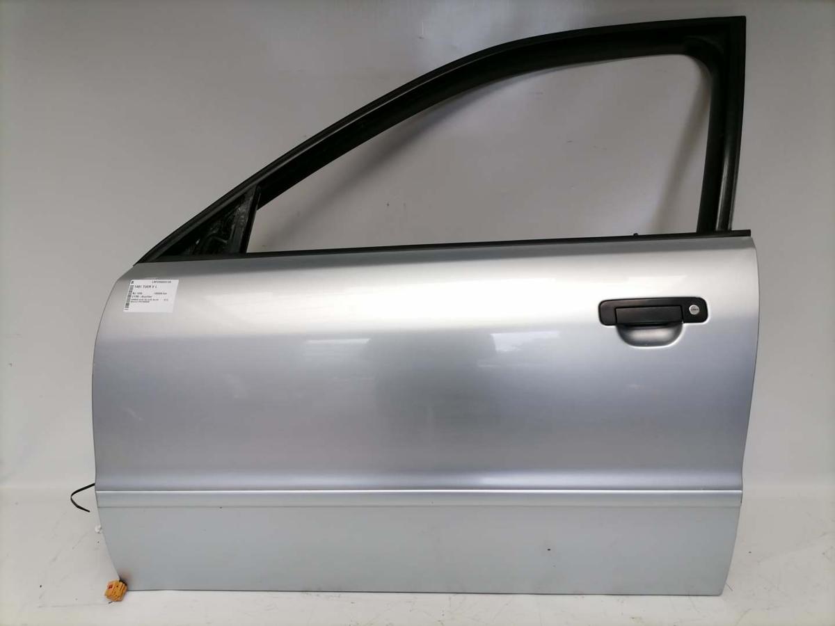 Audi A4 B5 original Tür vorn links LY7M-Alusilber Bj.1996 Audi A4 B5 original Tür vorn links LY7M-Alusilber Bj.1996